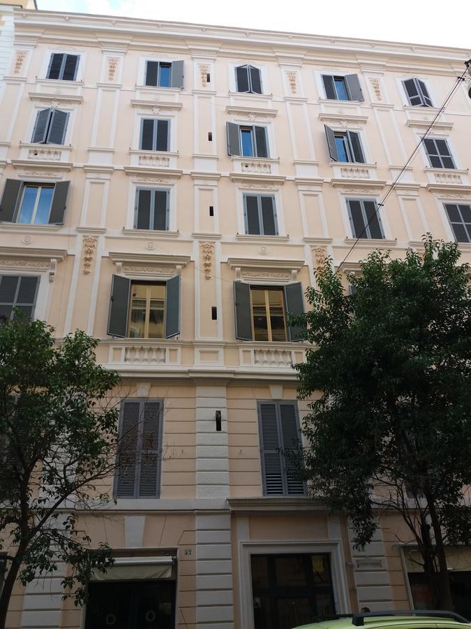 Sylvia Stylish Vatican Apartment Рим Екстер'єр фото